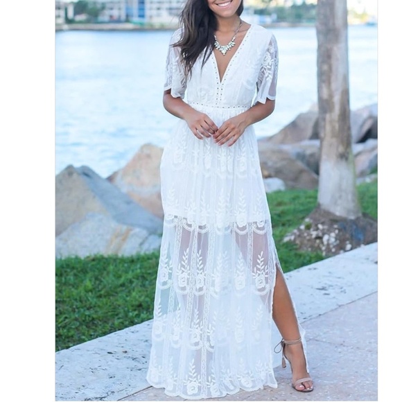 Dresses & Skirts - Womens V Neck Floral Embroidered Lace Maxi Dress